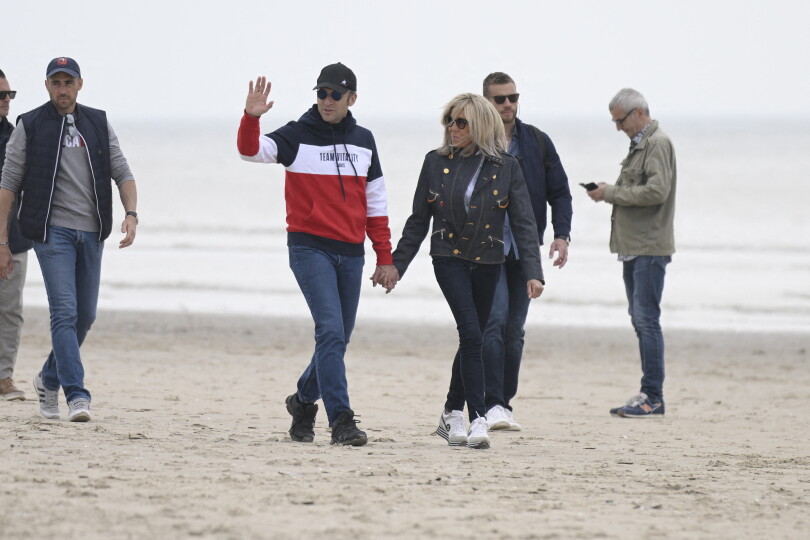 Brigitte et Emmanuel Macron au Touquet le 23 avril 2022.