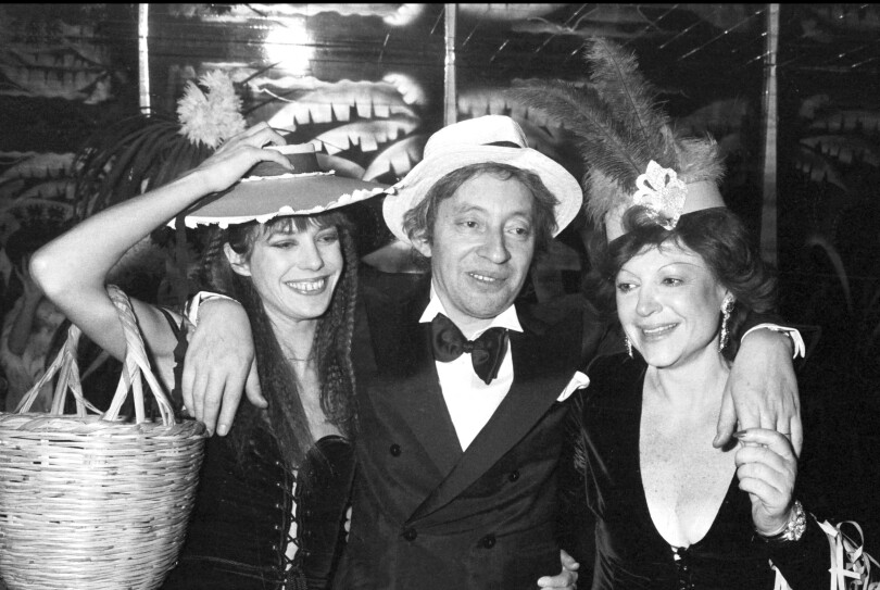 JANE BIRKIN, SERGE GAINSBOURG ET REGINE FETENT LA NOUVELLE ANNEE