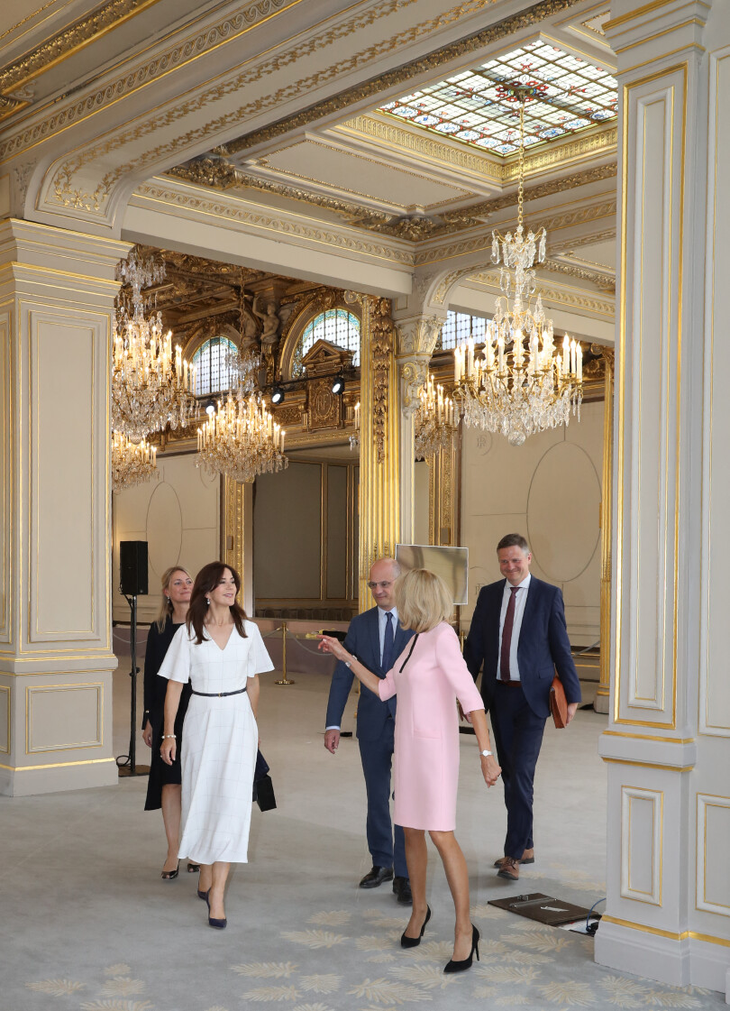 Brigitte Macron et Mary de Danemark à l'Élysée, le 24 juin 2019.