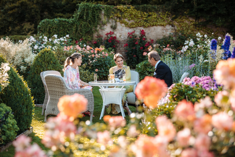 Maria Teresa de Luxembourg lors d'une garden-party au Château de Berg, le 28 juin 2022.