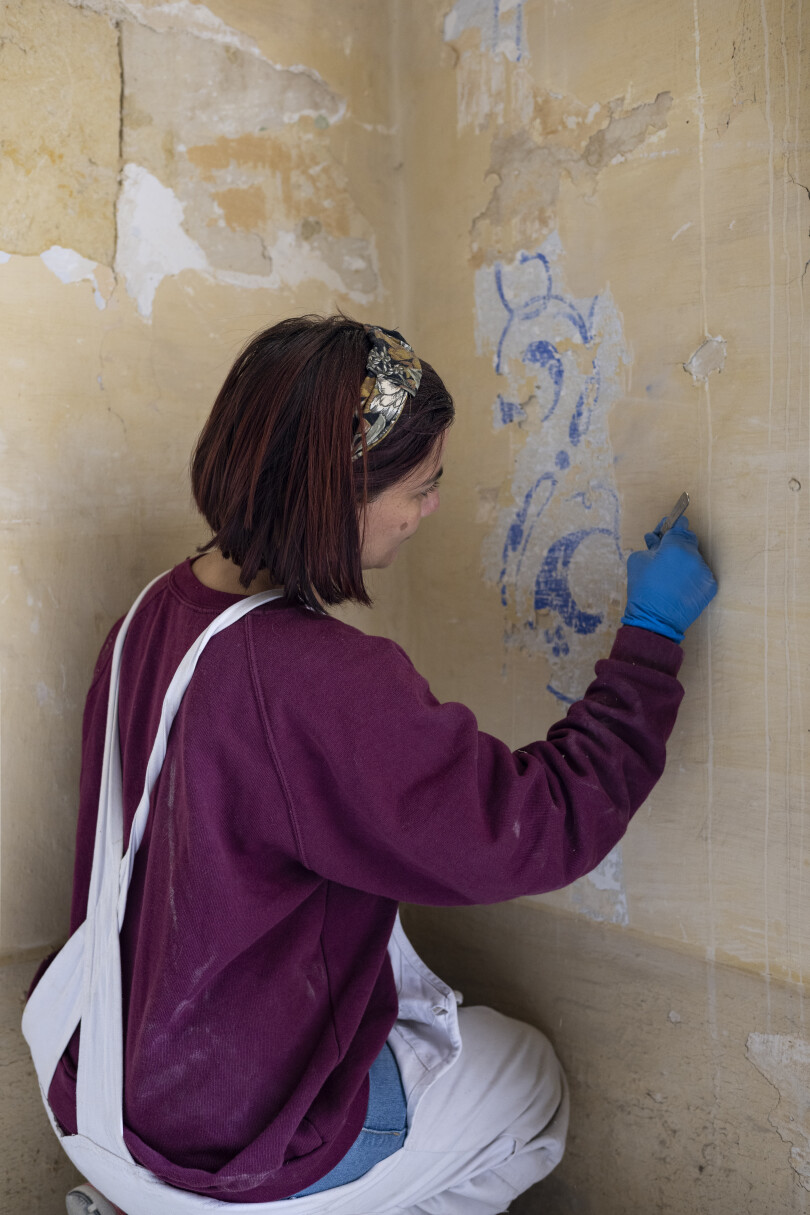 es souvenirs et photographies permettent aux restaurateurs de rendre sa beauté à cette résidence, dont le gouvernement souhaiterait faire un musée.