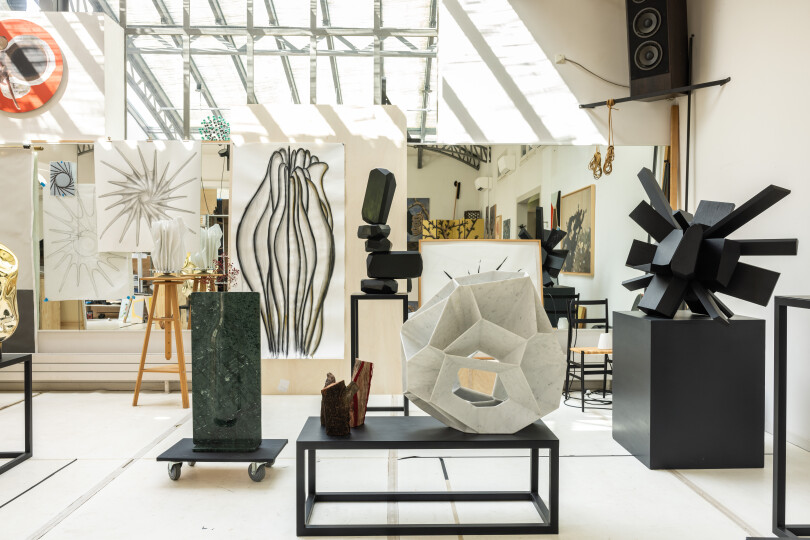 Chez Arik Levy et Zoé Ouvrier à Saint-Paul-de-Vence.