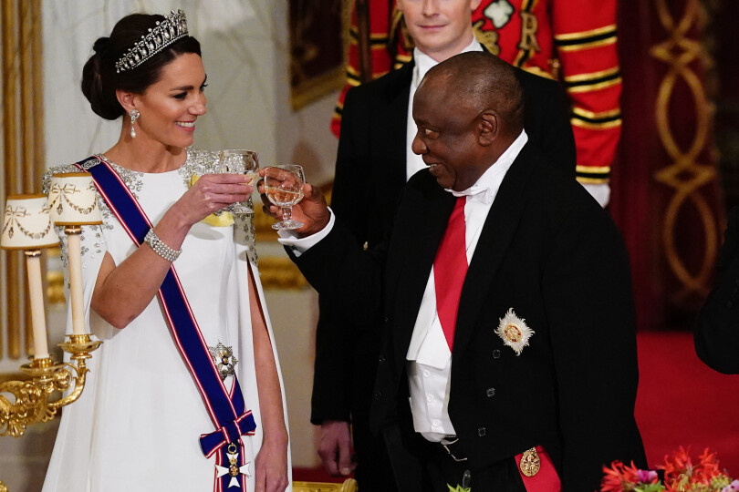 Kate au dîner d'État donné à Buckingham en l'honneur du président sud-africain Cyril Ramaphosa, le 22 novembre 2022.
