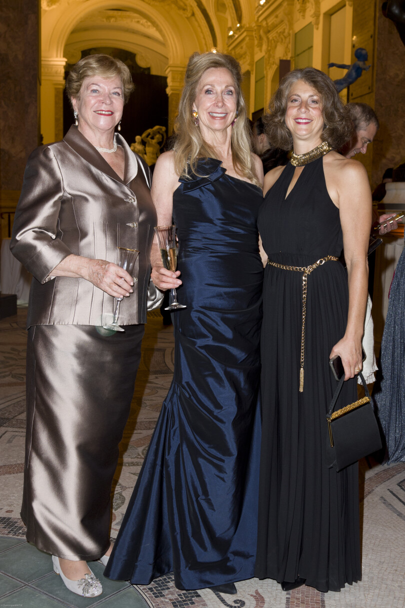 Les coprésidentes de la FHS, Suzy Wasserman du chapitre d’Atlanta, Dori Bonn du chapitre de la Californie du Nord et Lisa Kahn du chapitre de Chicago.