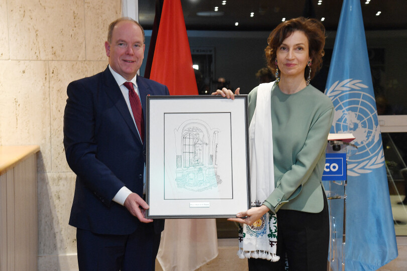 Lors de cette visite parisienne de deux jours clôturant l’année de commémorations du centenaire de la disparition d’Albert Ier, le souverain a été reçu à l’Unesco par sa directrice générale, Audrey Azoulay.