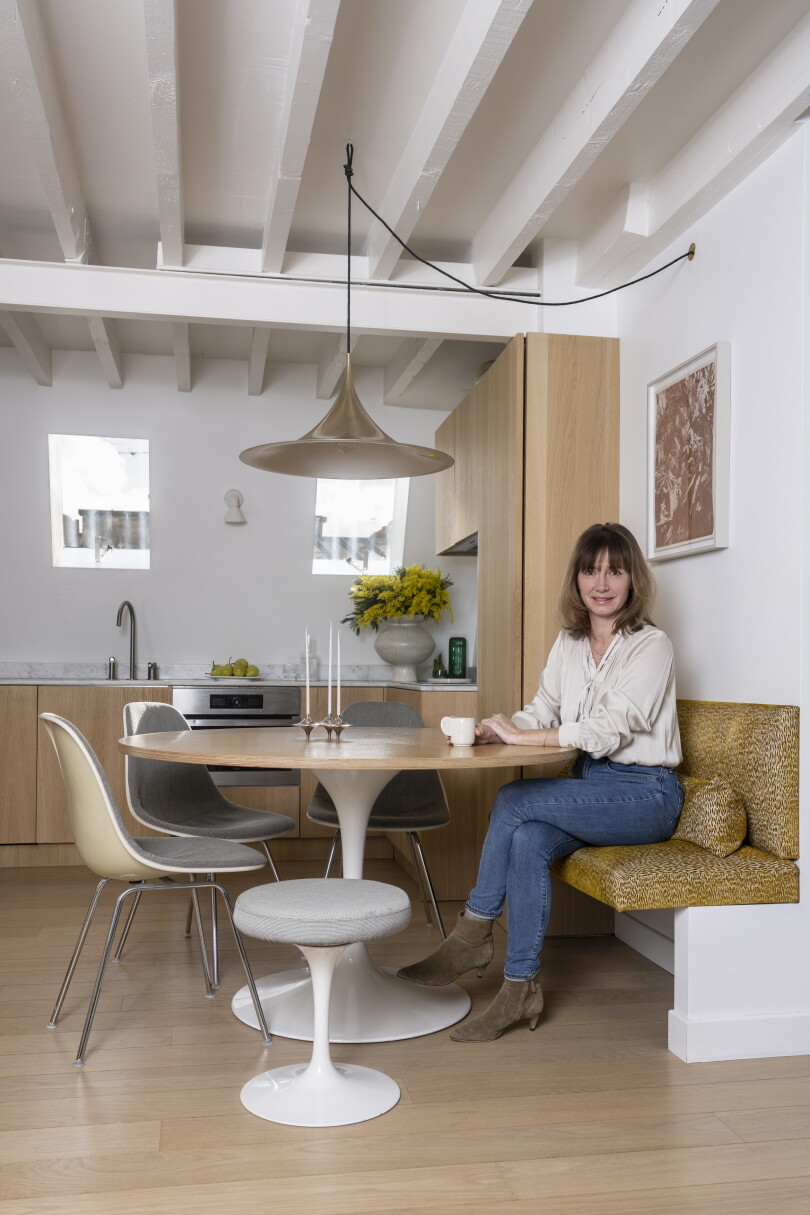 Chez Marie Deroudilhe à Paris.