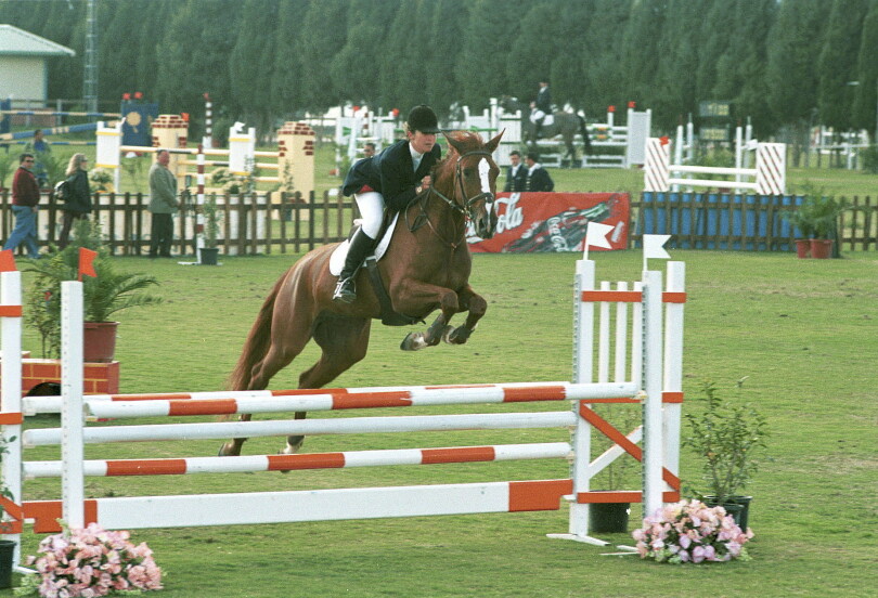 L’infante Elena se passionne depuis toujours pour le saut d’obstacles.