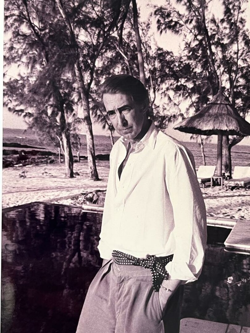 Un dandy flamboyant, mais aussi un mystère. Luigi, qui a grandi à Rome, descend de l’aristocratie napolitaine.