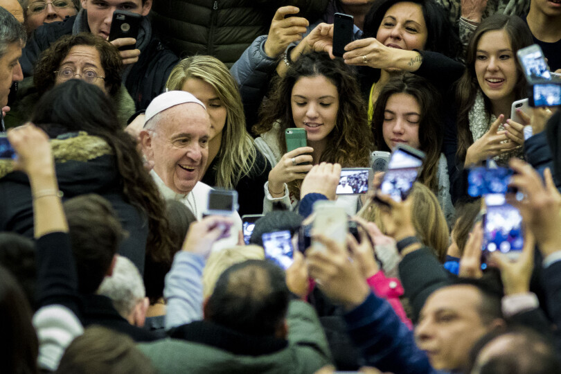 Le pape François lors de son audience générale hebdomadaire dans le hall Paul VI au Vatican, le 4 janvier 2017.